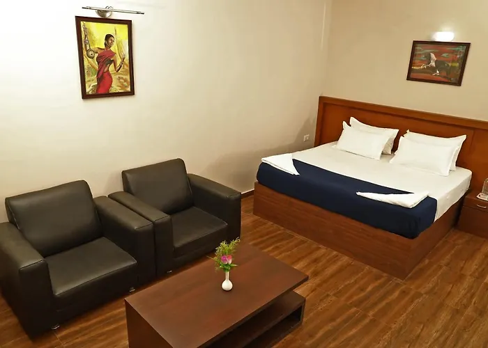 Velu\'S Resort