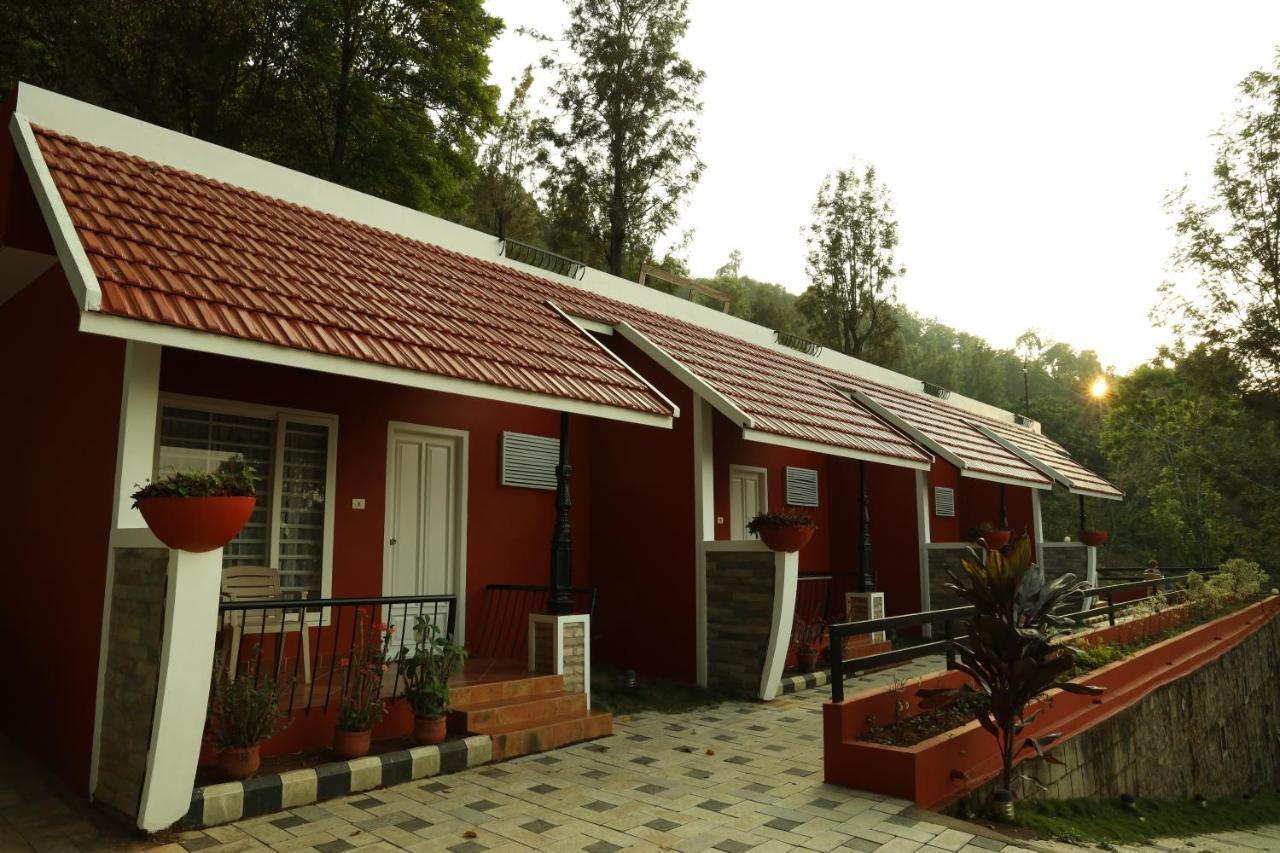 Velu's Homestay Gudalur (Nilgiris)